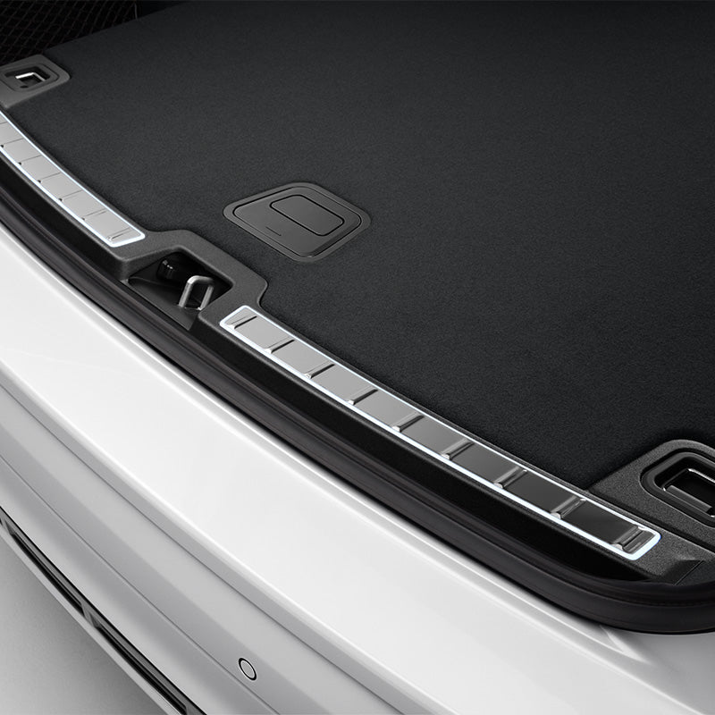 Volvo XC60 Illuminated Scuff Plate